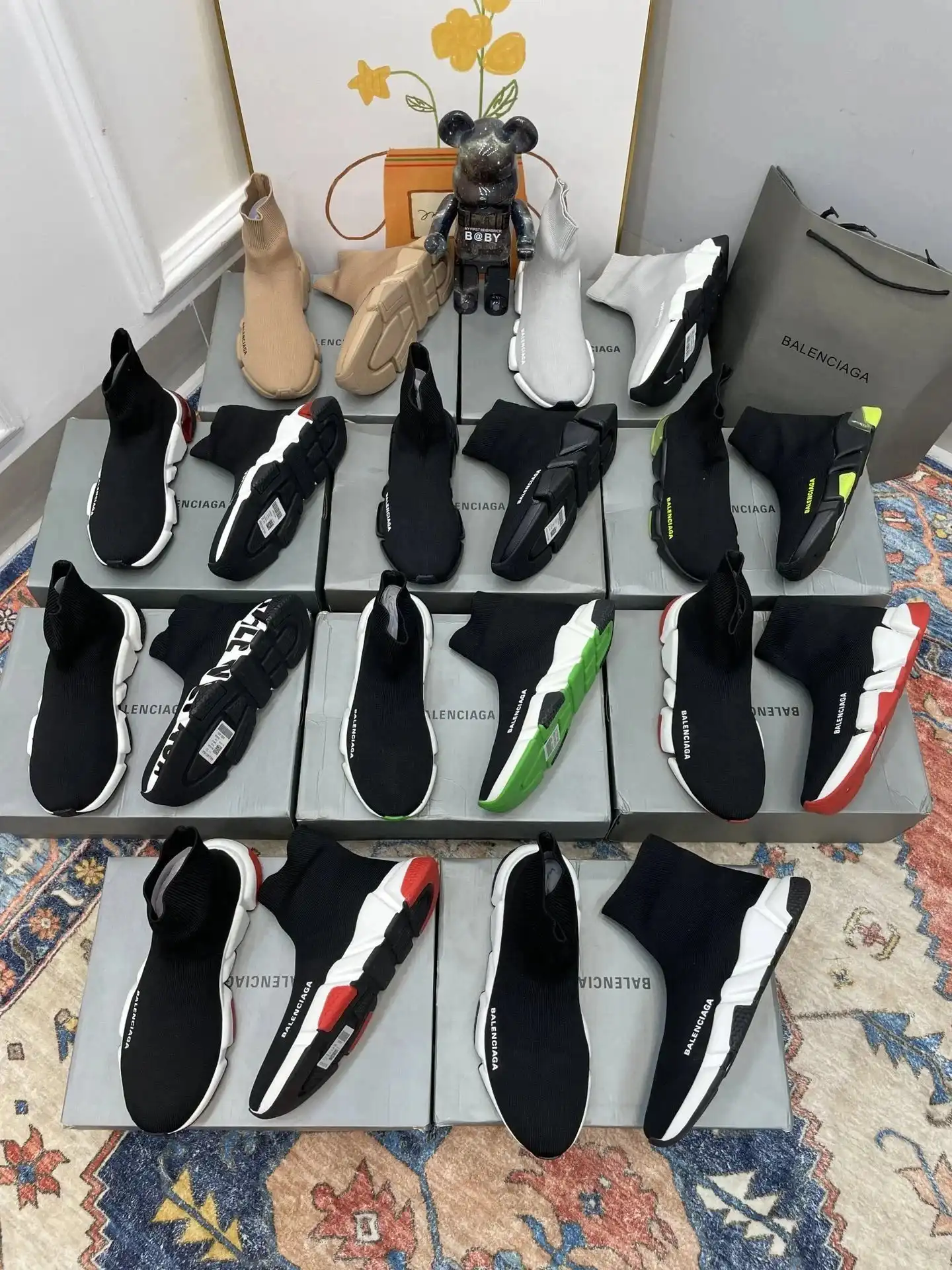 Ver las 4 fotos Balenciaga Speed Trainer Sneakers