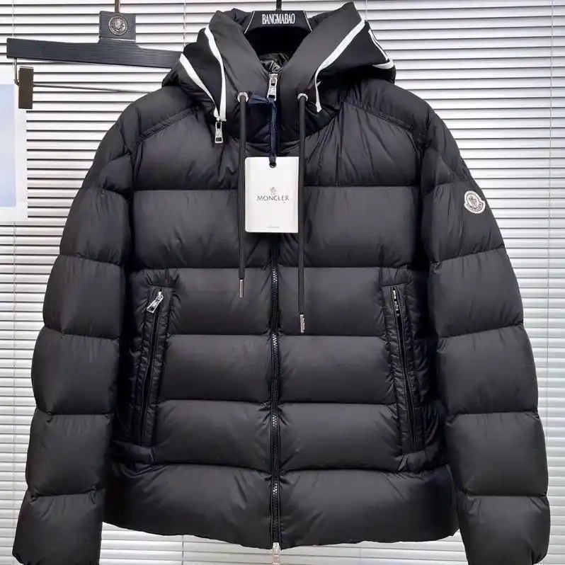Moncler Maya Down Jacket [10 styles] vista 2