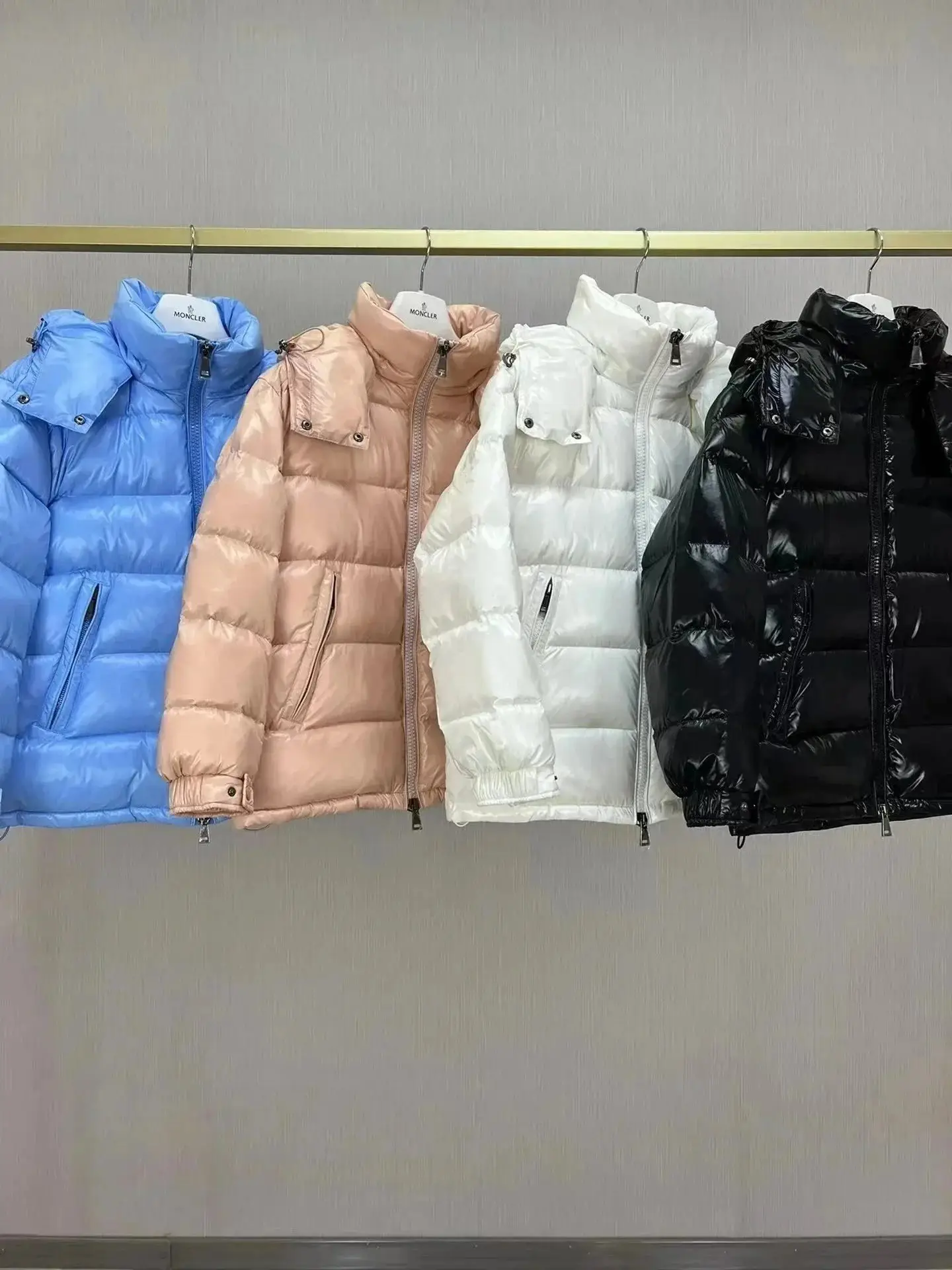 Moncler MAYA Down Jacket vista 4