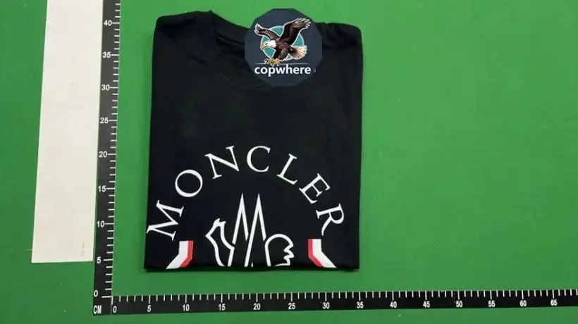 Moncler T Shirt vista 2