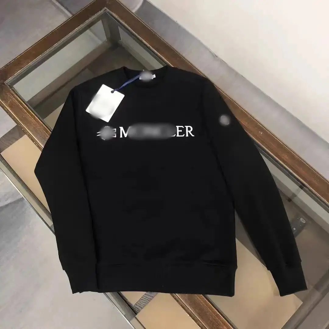 Ver las 4 fotos Moncler Logo Crewneck Sweatshirt