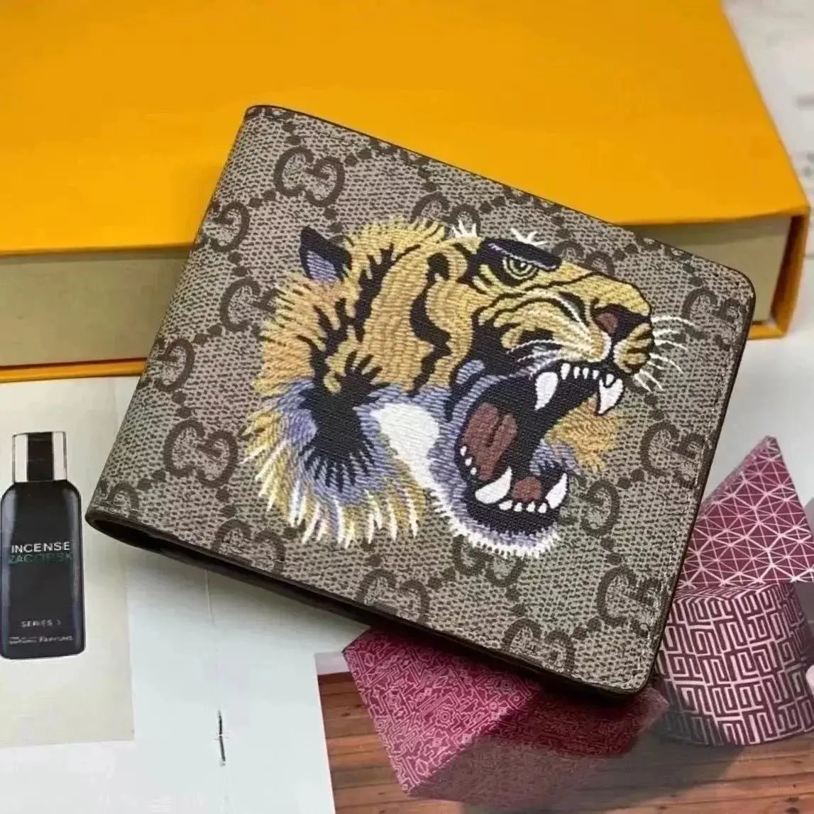 Gucci Wallet vista 3