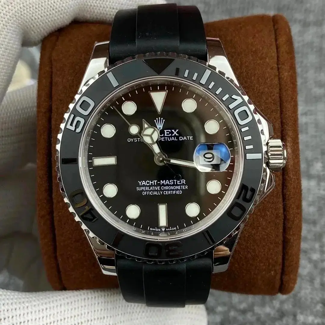 Ver las 4 fotos Longines Watch