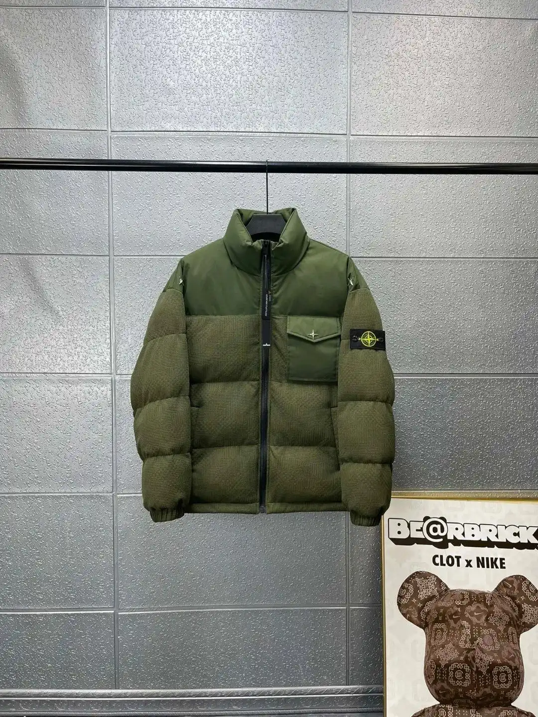 Stone Island Puffer Jacket [4 styles] vista 3