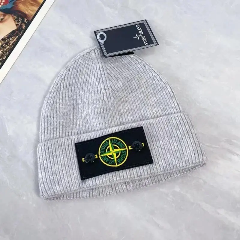 Stone Island Bucket Hat vista 4