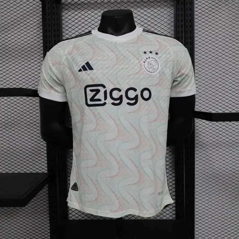 Ver las 4 fotos Adidas Jersey