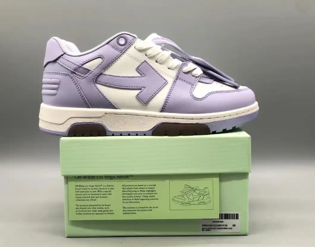 Off-White Sneakers (13 style) vista 2