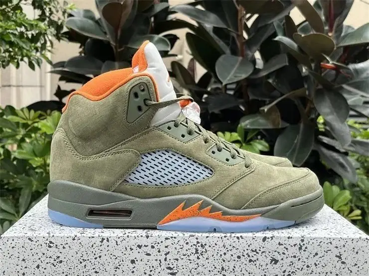 Air Jordan 5 vista 4
