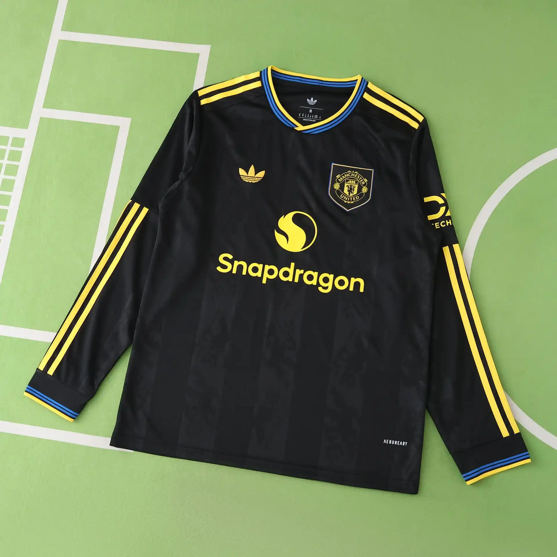 Ver las 4 fotos Adidas Jersey