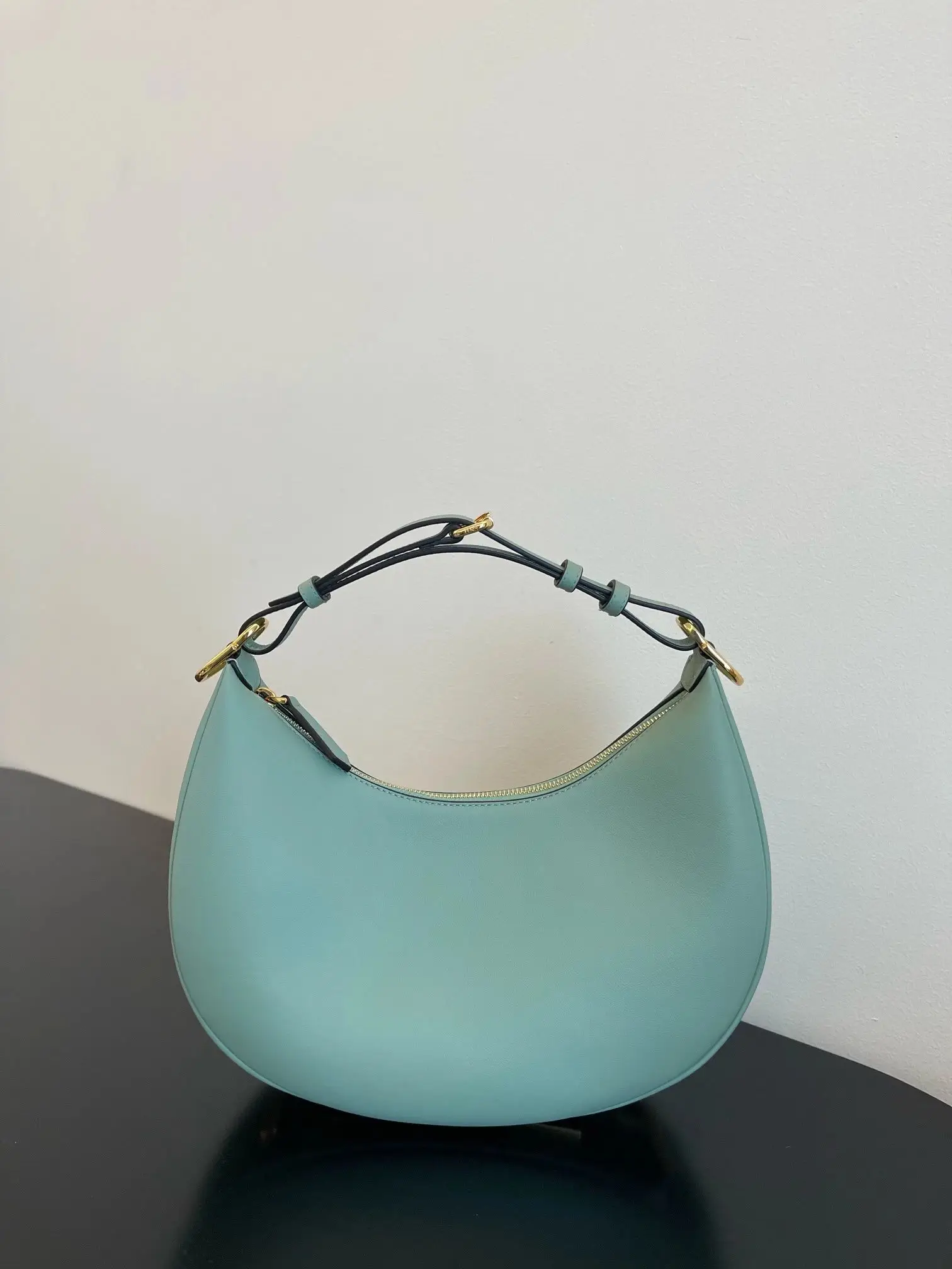 Fendi Chain Bag [11 styles] vista 2